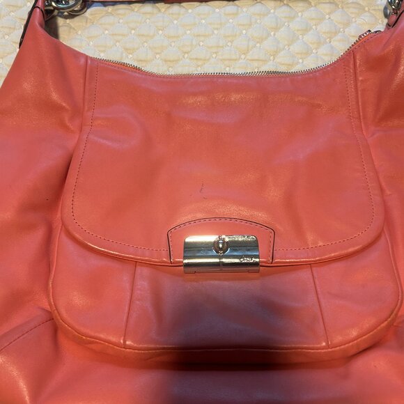 Coach Bag - Picture 2 of 6